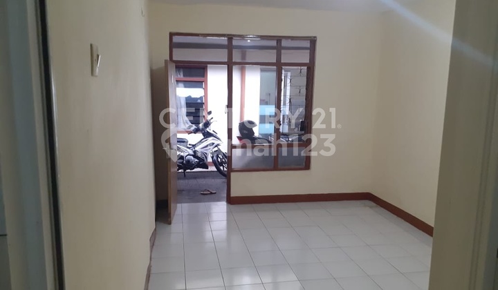 Rumah Kost Strategis Dijual Dekat Universitas Parahyangan Bandung