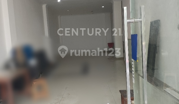 Ruko 4 Lantai Renov Strategis di Area Cikini Jakarta Pusat Th Ruko 4 Lantai Renov Strategis di Area Cikini Jakarta Pusat Th
