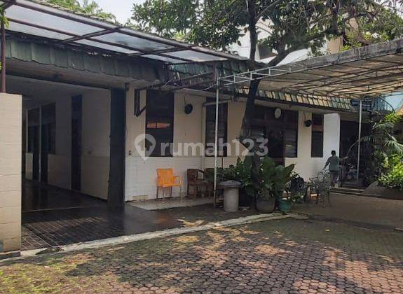 Rumah Tua Hitung Tanah Luas 1211 m2. Surat SHM, Duri Kepa Jakarta Barat 1