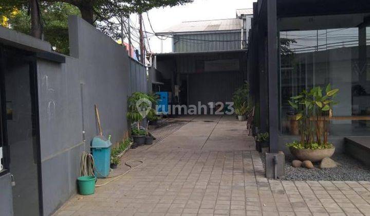 Gudang Semanan Jakarta Barat. Luas Tanah 1299 M2. SHM 3