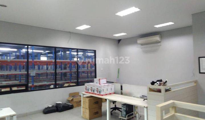 Gudang Semanan Jakarta Barat. Luas Tanah 1299 M2. SHM 11