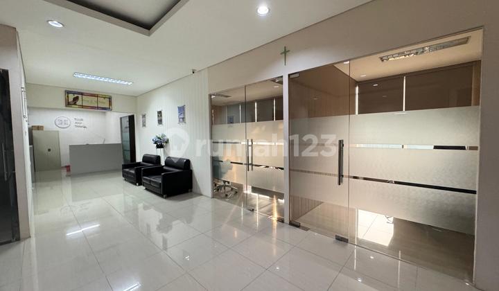 3-Unit Shophouse, Ideal for Office Space or Property Investment in Serpong