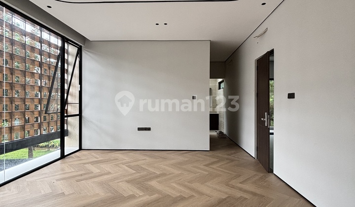 Rumah Bangunan Mandiri Brand New Bergaya Tropical Mewah Dekat Jakarta Nanyang Schoo Ipeka dan Acs 2