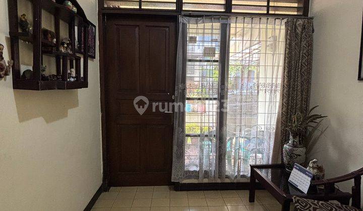 Rumah Dijual Di. Taman Kedoya Baru Kakarta Barat 1