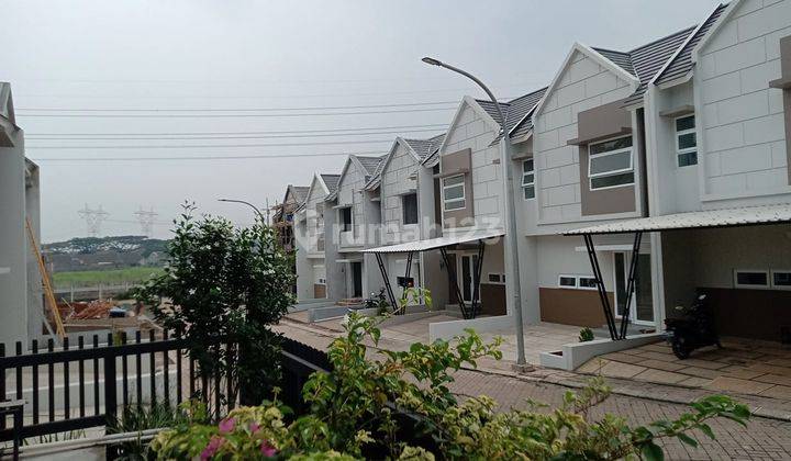 Rumah murah 2 lantai siap huni lokasi strategis nyaman dan damai  4