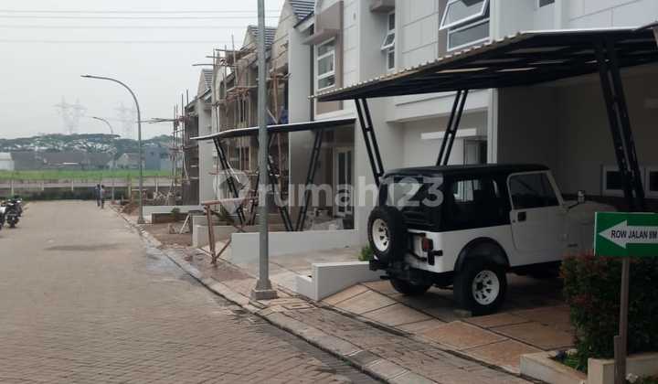 Rumah murah 2 lantai siap huni lokasi strategis nyaman dan damai  9