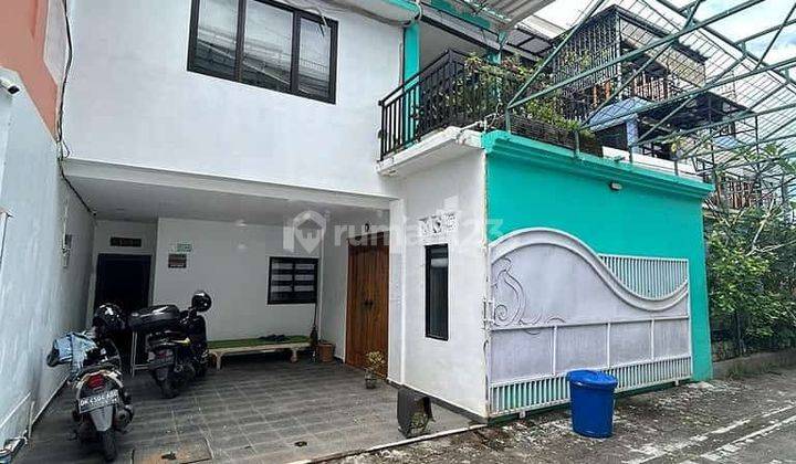 Rumah Semi Villa 3 Lantai 3 Kamar Full Furnished One Gate System Jimbaran Bali 1