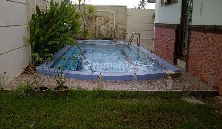 Jual Rumah Furnished 2 Lantai Siap Huni 3+1 Kamar Kerobokan 4