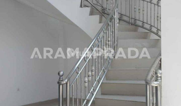 Sewa Ruko Luas 3 Lantai Cokroaminoto Denpasar Utara 2