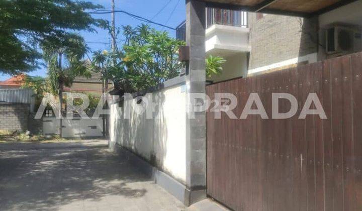 Jual Rumah Dengan Furniture Hadap Utara 3 Kamar Tukad Badung 1