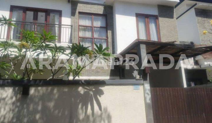 Jual Rumah Dengan Furniture Hadap Utara 3 Kamar Tukad Badung 2