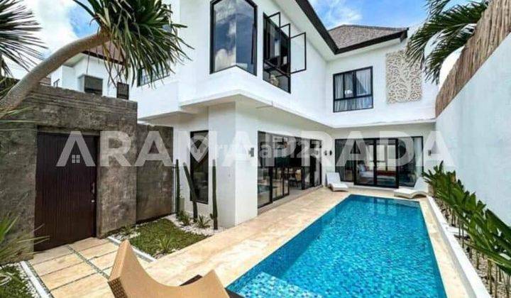 Sewa Bulanan Villa One Gate System 2 Lantai 3 Kamar Dekat Gwk Jimbaran 1