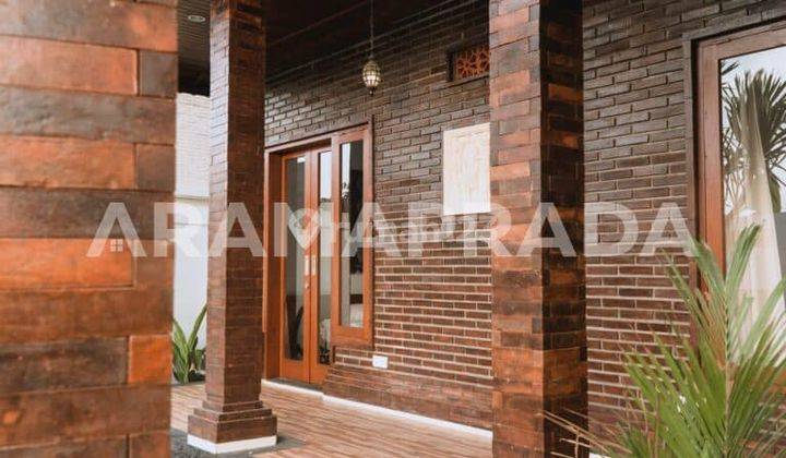Sewa Tahunan Villa Tropis 2 Kamar Pemandangan Sawah Matahari Terbenam Tibubeneng Canggu 2