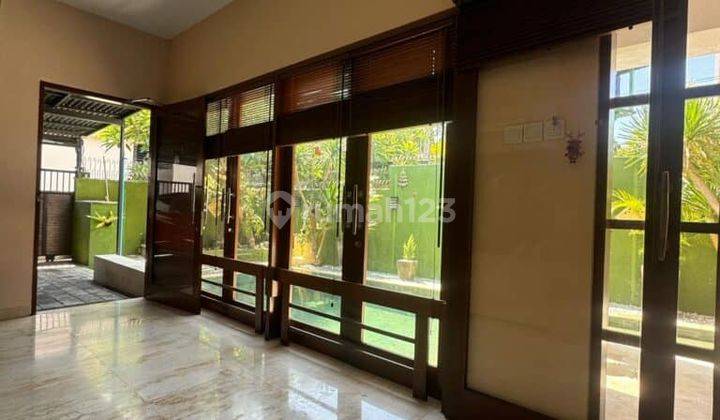 Dijual Villa View Sawah 2 Lantai 4+1 Kamar Sanur Kauh Denpasar Selatan 1