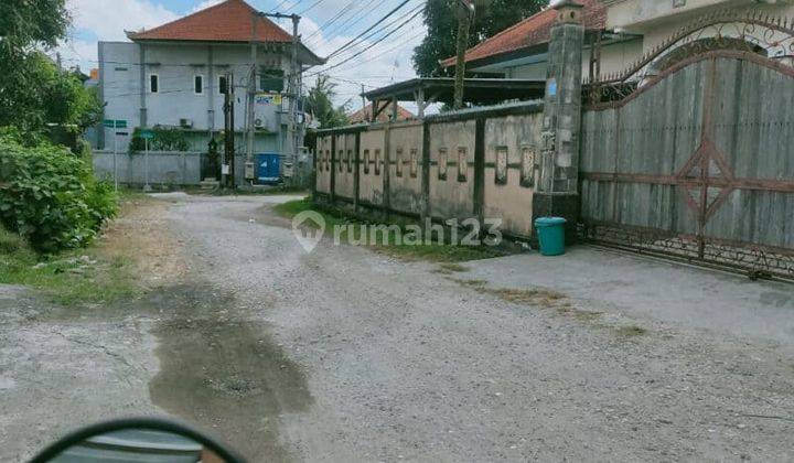 Dijual Rumah Siap Huni 5+1 Kamar Jalan Cargo Kenanga Ubung Kaja 2