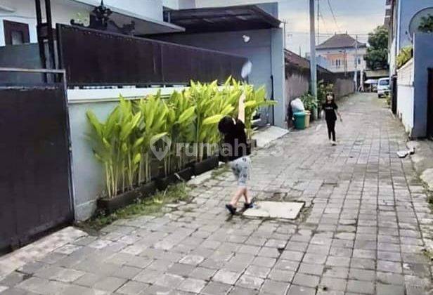 North Facing House 2 Floors 3 Bedrooms A Yani North Denpasar 2