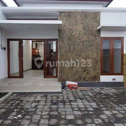 Rumah Baru 1 Lantai 3+1 Kamar Panjer Renon 1