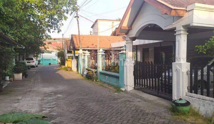 Rumah Kost Jalan Jenggolo Pucang Sidoarjo 2