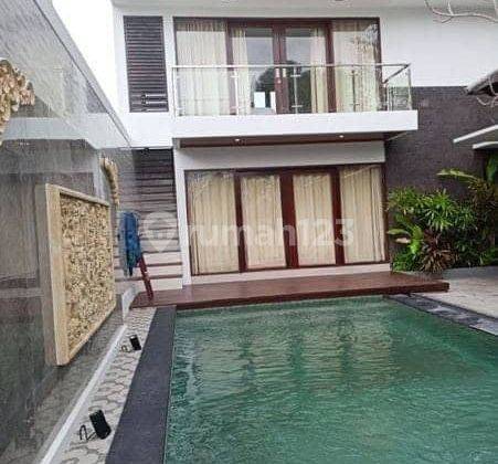 Villa Mewah Full Furnished 2 Lantai 3 Kamar Pantai Nyanyi Tabanan 1