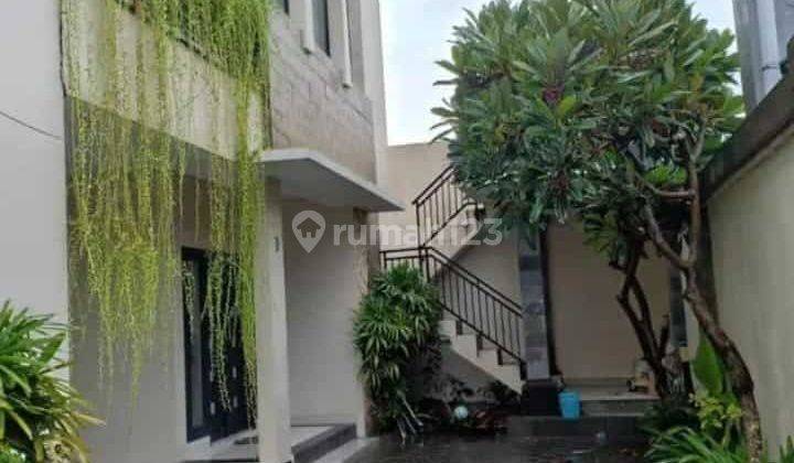 2 Storey House 3+1 Bedrooms One Gate System Tukad Badung Renon 1