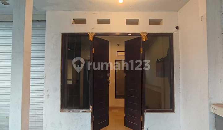 Min 2 Tahun Rumah Minimalis Modern 2 LT 3 KT Kediri Tabanan