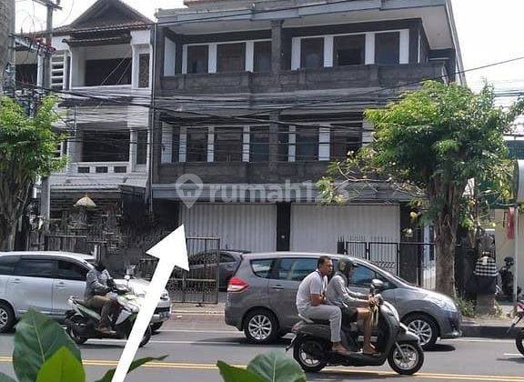 2 Blocks of 3-Storey Shophouses 5 13 Per Shophouse Gatsu Tengah Denpasar 2