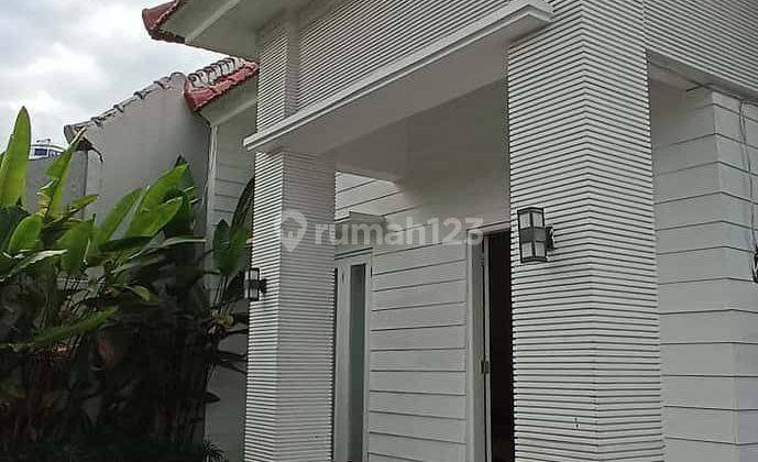 Villa 2 Bedrooms Living Room Pool Angel Seminyak Kuta Badung 2