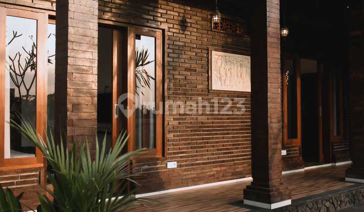 Annual Tropical Villa 2 Bedrooms Rice Field View Sunset Tibubeneng Canggu