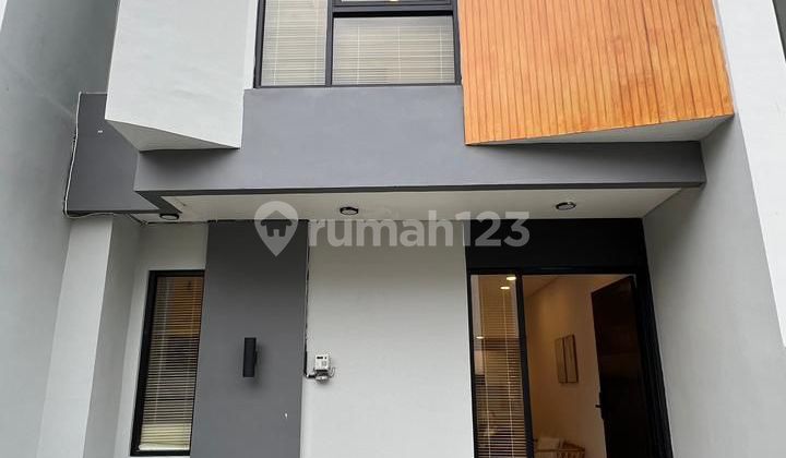 Min 2 Years Ready-to-Occupy House, 2-Storey Cluster, 2 Bedrooms, Living Room