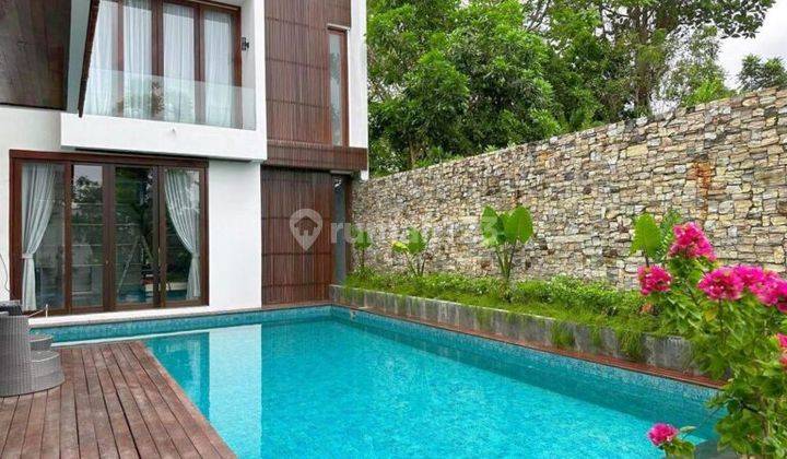 Jangka Panjang 25 Tahun Villa Full Furnished 2 Lantai 4+2 Kamar Sanur 1