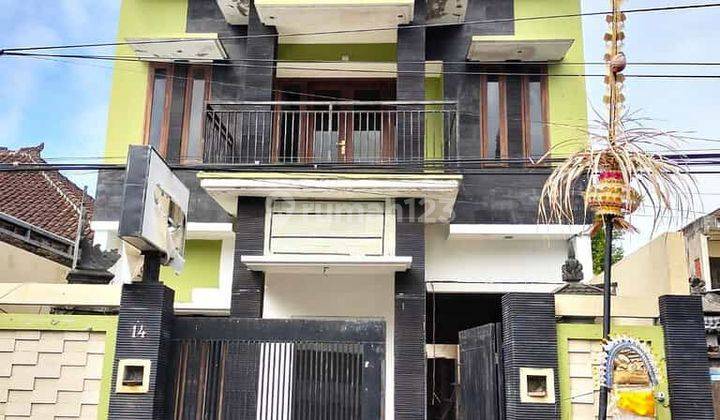 Ex-Office House 2 Floors 2 Bedrooms Cultural Street Sidakarya South Denpasar 1