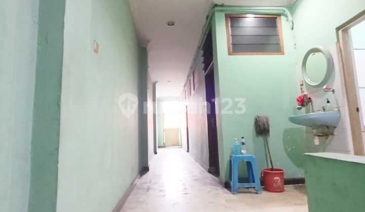 3-Storey Shop House in Pemecutan, West Denpasar 2