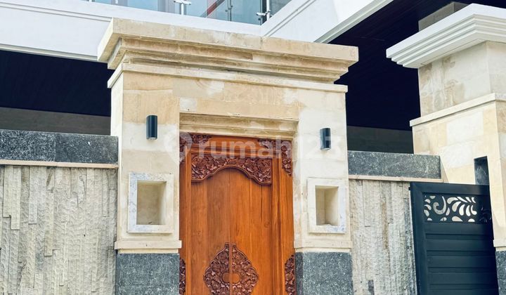 Luxurious 2-Story Villa with 3 Bedrooms in Sanur, South Denpasar Luxurious 2-Story Villa with 3 Bedrooms in Sanur, South Denpasar