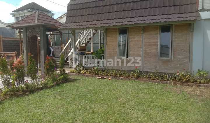 Rumah Kayu 2 Lantai 2 Kamar Dasong Bedugul Tabanan 1