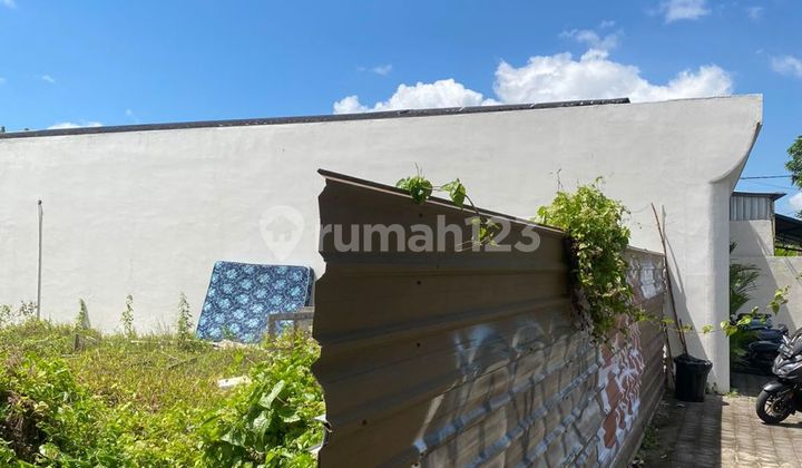 23 Years Land 6 Ares Plus Gunung Salak Salon Building in Kerobokan 23 Years Land 6 Ares Plus Gunung Salak Salon Building in Kerobokan