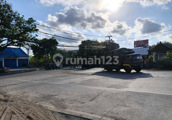 West Facing Warehouse on Jl. Raya Mengwi Badung West Facing Warehouse on Jl. Raya Mengwi Badung