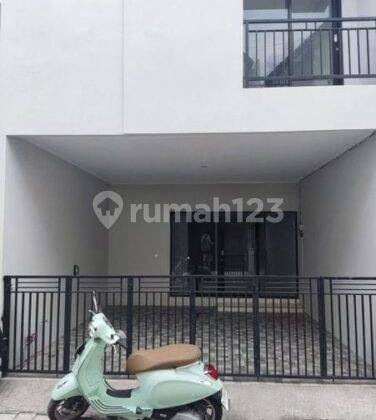 Rumah 2 Lantai 3 Kamar Tegal Wangi Sesetan Denpasar Selatan 1