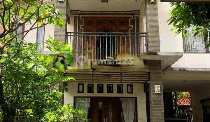 Min 3 Tahun Rumah Furnished 2 Lantai 4 Kamar Dekat Pantai Sanur 1