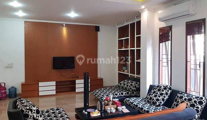 Rumah Hunian Mewah Lingkungan Tenang 2 Lantai 3 Kamar Pesanggaran Densel 2