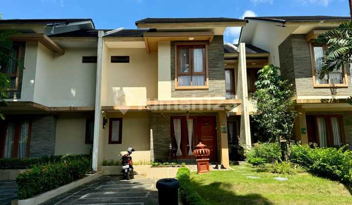 Rumah Hadap Utara 2 Lantai 2 Kamar Muka Kuning Batam Kepulauan Riau