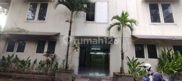 3.5 Year Lease Contract for Northwest-Facing Office Warehouse on Semat Canggu Main Road 3.5 Year Lease Contract for Northwest-Facing Office Warehouse on Semat Canggu Main Road