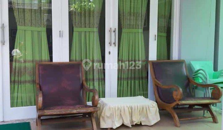 Villa 4 Kamar Lokasi Strategis Dekat Wisata Kuliner Furnished Dewi Sri Kuta Badung 2