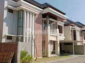 Rumah Primary Perumahan Cluter Mewah Denpasar Timur View Sungai Sekar Sari Mansion Type 215/210 1