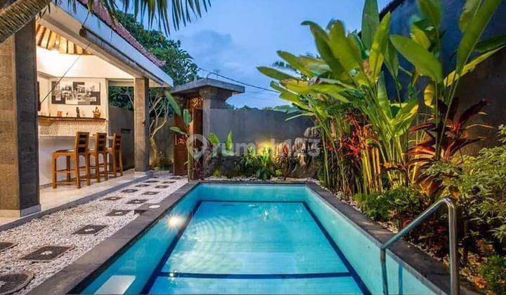 Villa Full Furnished Hadap Selatan 2 Kamar Seminyak Badung 2