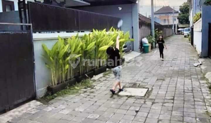 Rumah Hadap Utara 2 Lantai 3 Kamar A Yani Denpasar Utara 2