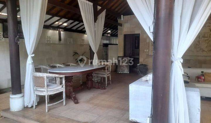 Luxury Comfortable Spacious North Facing Villa 4 Bedrooms Bumbak Kerobokan 2