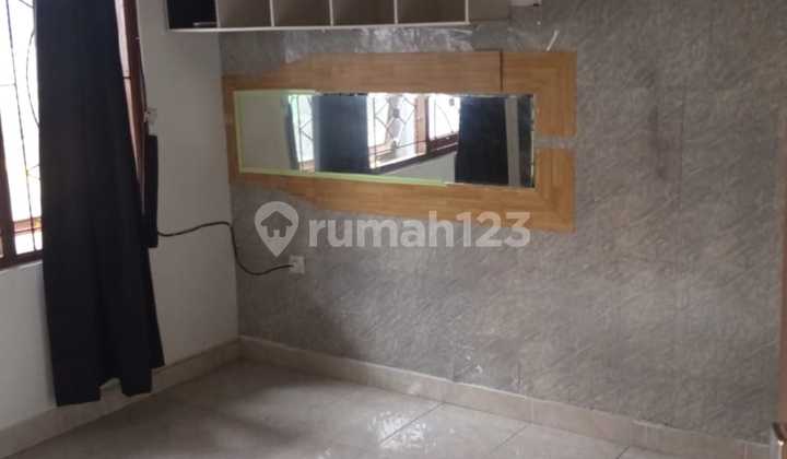 Minimum 2 Years, 1-Story House with 3 Bedrooms, Tukad Balian Renon. 2