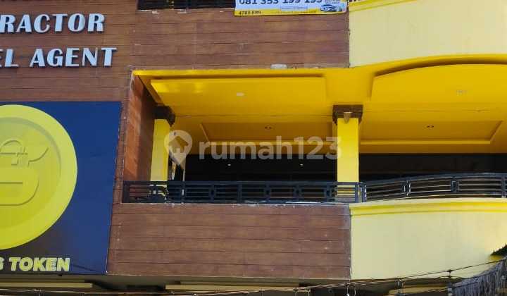 4.5-Story Commercial Building in Saba, Blahbatuh, Gianyar