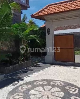 Annual Villa 5 Bedrooms Taman Sari Tanjung Benoa South Kuta