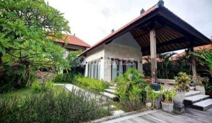 Villa Rasa Hotel 9 Kamar Canggu Bali 1